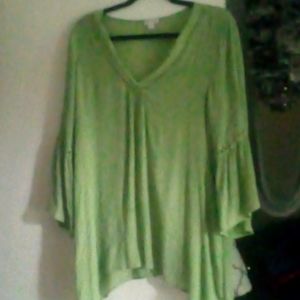 Shirt, green, sleeves
